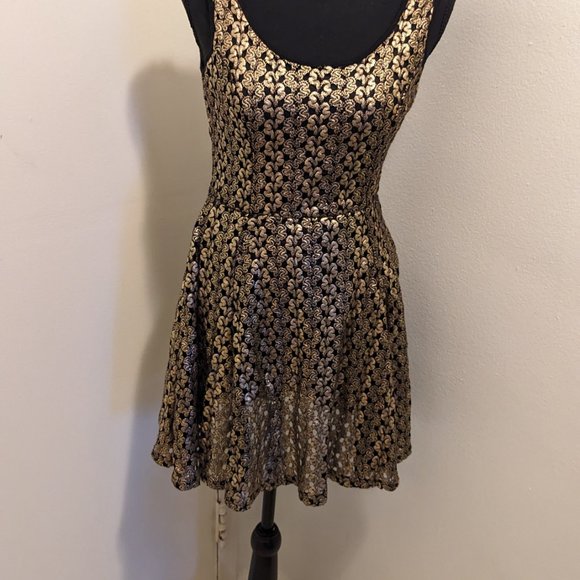 Gold & Black Short Dress - Picture 11 of 11